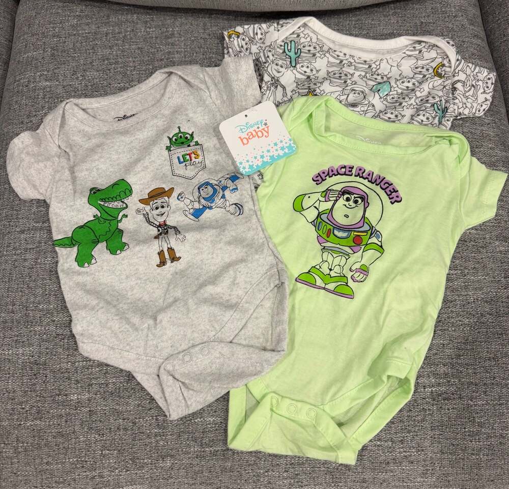 Disney Baby Toy Story Bodysuit Set 3PK Woody Buzz Rex Alien 0-3M New with tags